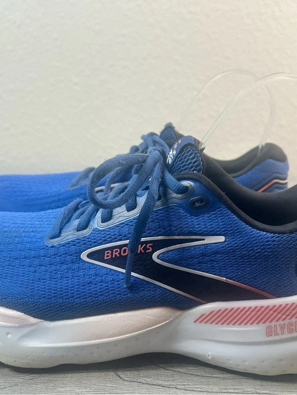 Brooks Glycerin 21 Medium B Size 9.5 Women’s Running Shoes - Blue/Red